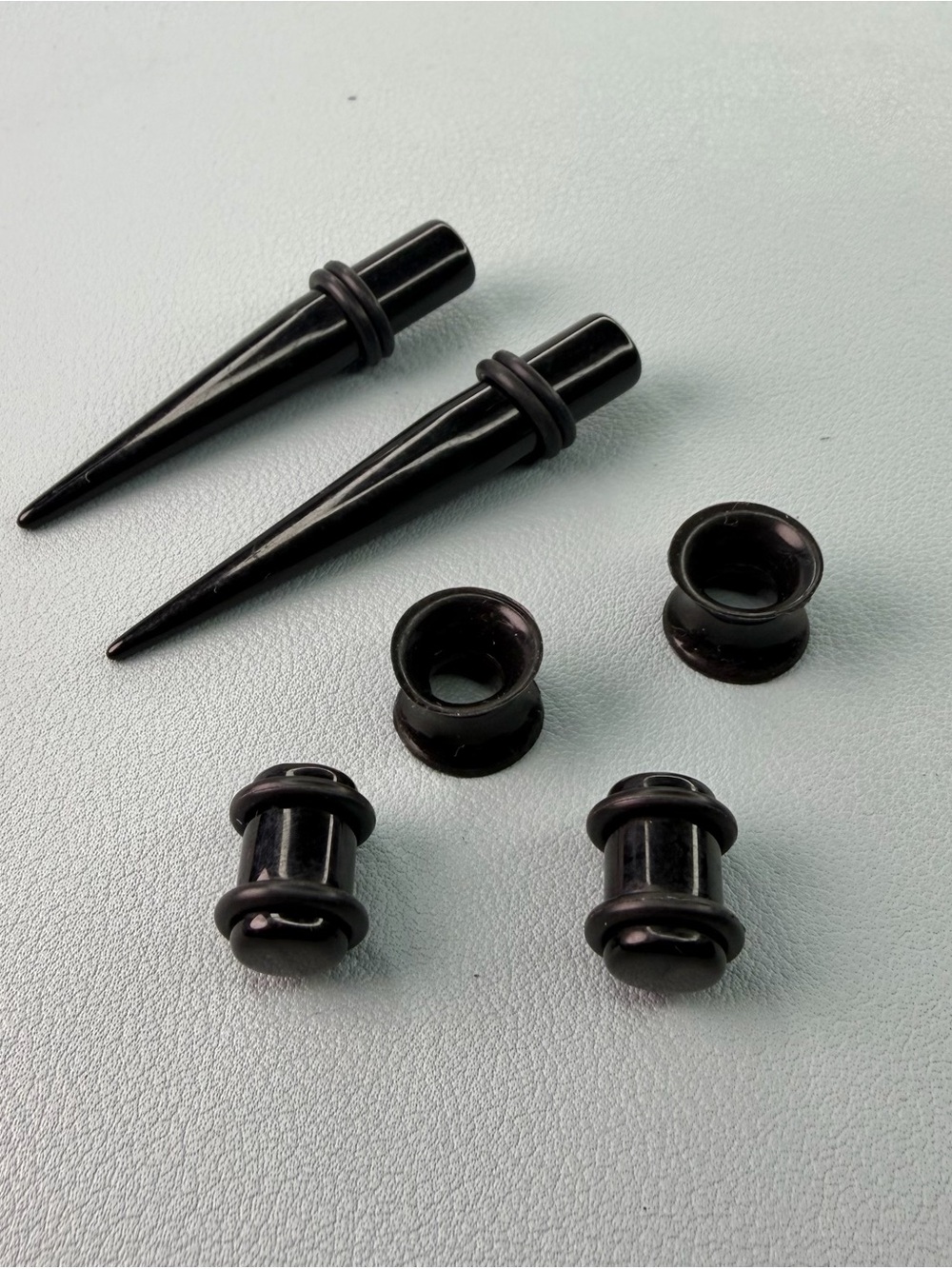 Black Ear Stretching Kit - Tapers and Tunnels